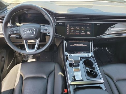 Used 2021 Audi Q7 3.0T Prestige w/ Prestige Package AWD/4WD image 4