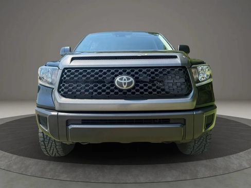 Used 2018 Toyota Tundra SR AWD/4WD image 8