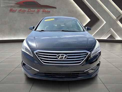 Used 2017 Hyundai Sonata SE FWD image 14