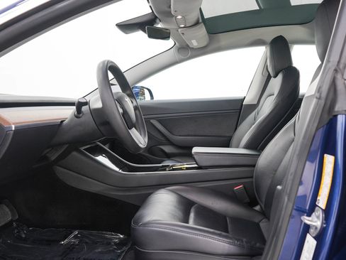 Used 2020 Tesla Model 3 Long Range AWD/4WD image 19