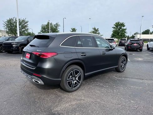 New 2026 Mercedes-Benz GLC 300 4MATIC image 13