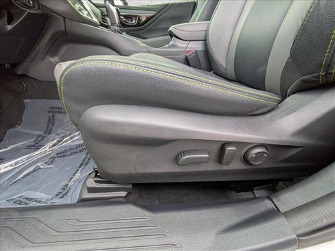 Used 2025 Subaru Outback Onyx Edition image 19