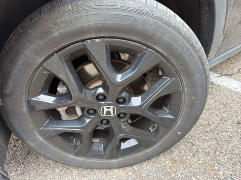 Certified 2023 Honda HR-V Sport image 13