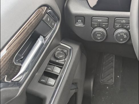 New 2026 Chevrolet Silverado 1500 LT image 22