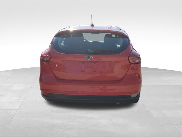 Used 2017 Ford Focus SE FWD image 5