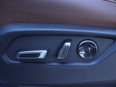 Used 2024 Acura MDX SH-AWD w/ Technology Package image 28