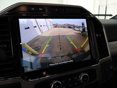 Used 2022 Ford F250 Lariat w/ Lariat Value Package image 23