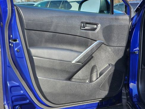 Used 2022 Toyota Corolla Cross LE image 19