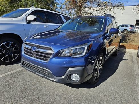 Used 2019 Subaru Outback 2.5i Limited image 2