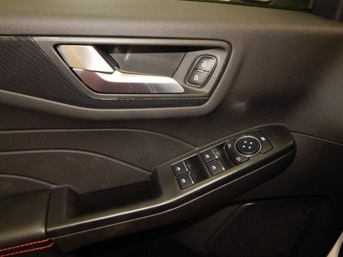 New 2025 Ford Escape ST-Line w/ Tech Pack #1 image 15