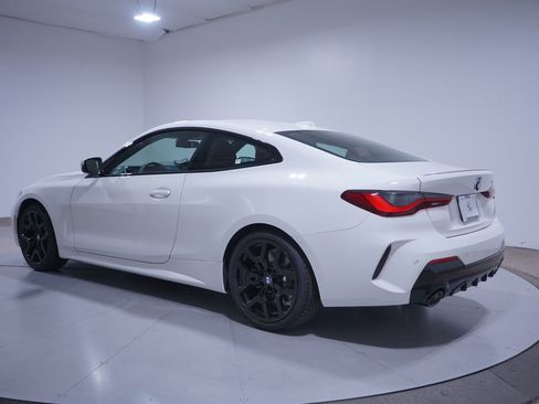 New 2026 BMW 430i Coupe w/ M Sport Package RWD image 3