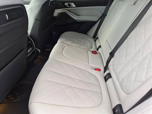 Used 2026 BMW X5 sDrive40i RWD image 18