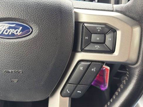 Used 2022 Ford F250 Lariat w/ Tremor Off-Road Package image 24