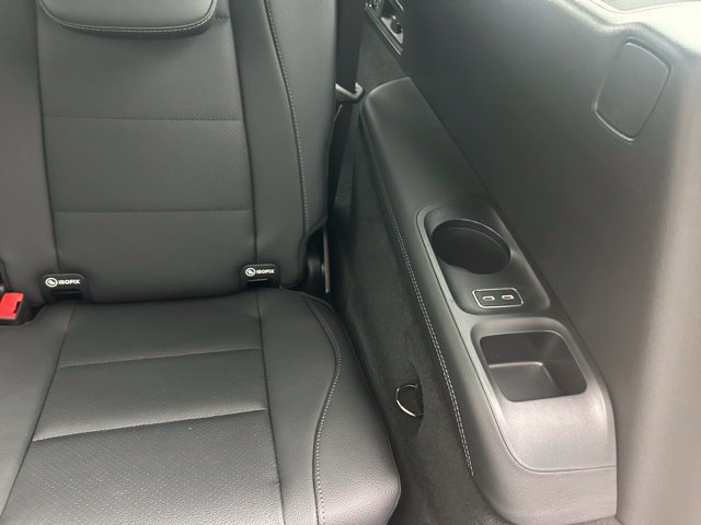 Used 2025 Mercedes-Benz GLS 450 4MATIC image 39