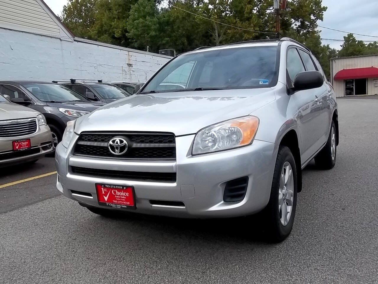 Used 2011 Toyota RAV4 4WD w/ Upgrade Value Pkg image 1