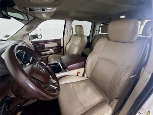 Used 2017 RAM 3500 Laramie image 12