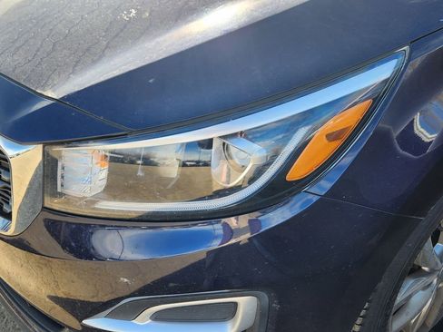 Used 2019 Kia Sedona EX image 15