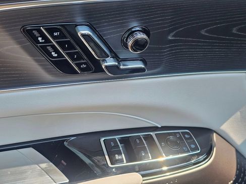 New 2026 Cadillac Lyriq Sport AWD/4WD image 22