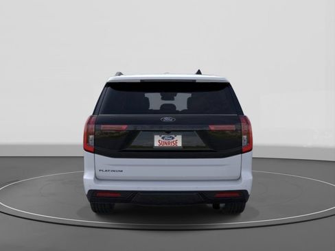 New 2026 Ford Expedition Platinum w/ Stealth Appearance Package AWD/4WD image 5