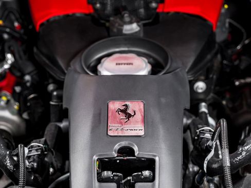 Used 2023 Ferrari F8 Tributo RWD image 56