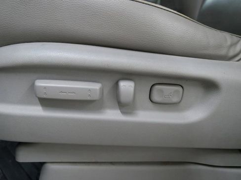 Used 2012 Honda Odyssey EX-L image 16