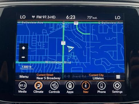 Used 2021 Jeep Grand Cherokee Laredo X AWD/4WD image 17