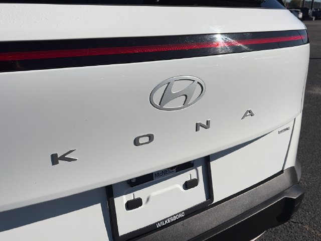 Used 2025 Hyundai Kona SEL AWD/4WD image 29