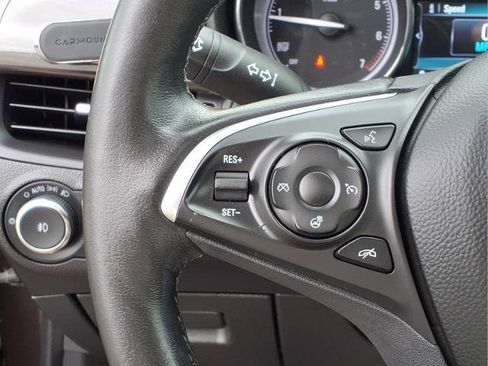 Used 2020 Buick Envision Essence w/ Experience Buick Package FWD image 17
