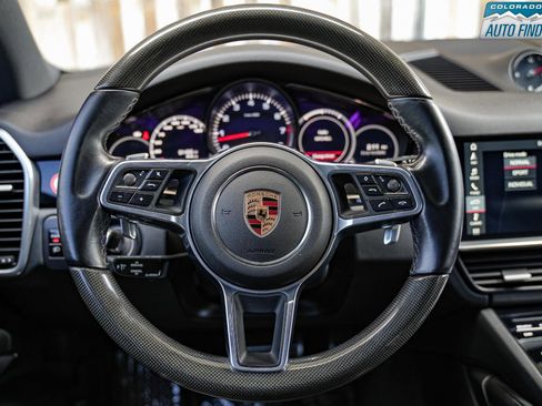 Used 2019 Porsche Cayenne S AWD/4WD image 14