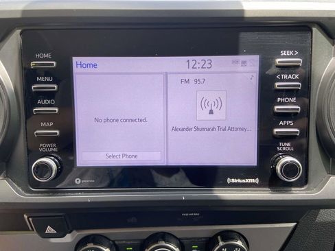 Used 2022 Toyota Tacoma SR RWD image 19