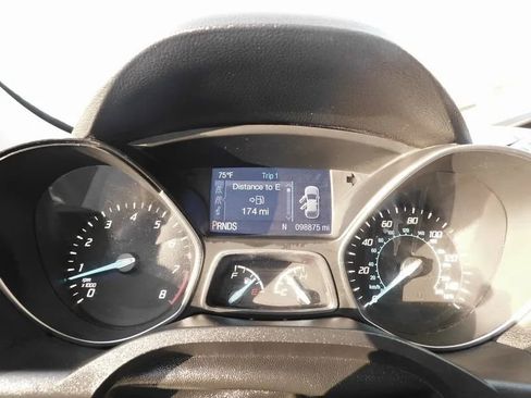 Used 2014 Ford Escape SE image 29