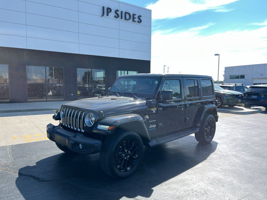 Used 2023 Jeep Wrangler Unlimited Sahara AWD/4WD image 1