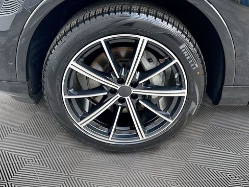Certified 2026 Audi Q7 2.0T Premium Plus AWD/4WD image 33