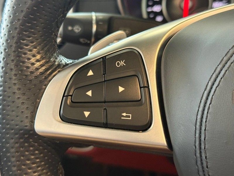 Used 2019 Mercedes-Benz SL 550 image 17