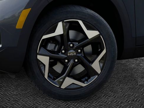 New 2026 Kia Seltos S AWD/4WD image 9