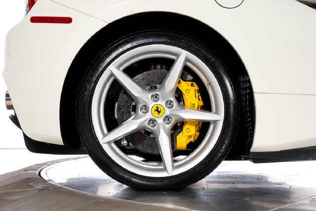 Certified 2018 Ferrari 488 Spider RWD image 20