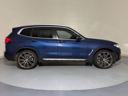 Used 2023 BMW X3 xDrive30i w/ Convenience Package w/ZPA AWD/4WD image 8