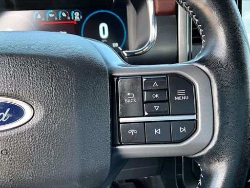 Used 2022 Ford F150 Lariat w/ Equipment Group 502A High image 24