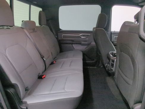 Used 2021 RAM 1500 Big Horn AWD/4WD image 31