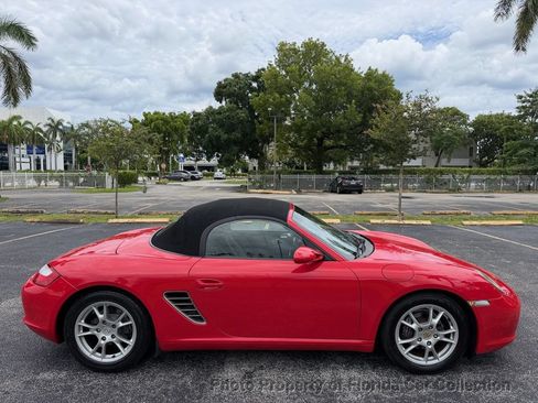 Used 2005 Porsche Boxster RWD image 16