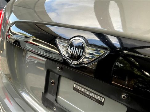 Used 2016 MINI Cooper 2-Door Hardtop image 32