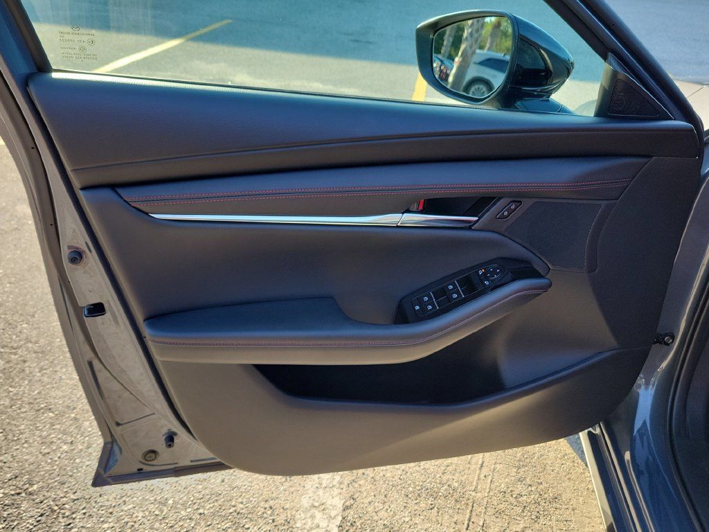 Certified 2026 MAZDA MAZDA3 Carbon AWD/4WD image 22