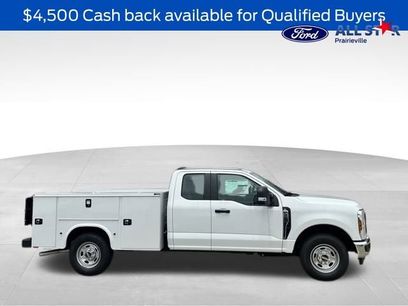 New 2025 Ford F250 XL w/ XL Chrome Package