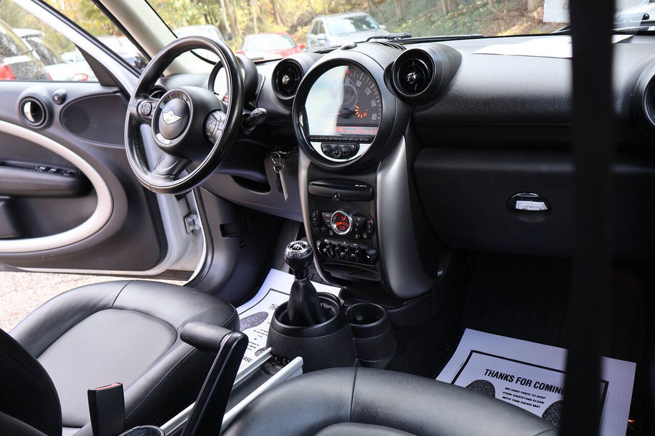 Used 2016 MINI Cooper Countryman FWD image 27