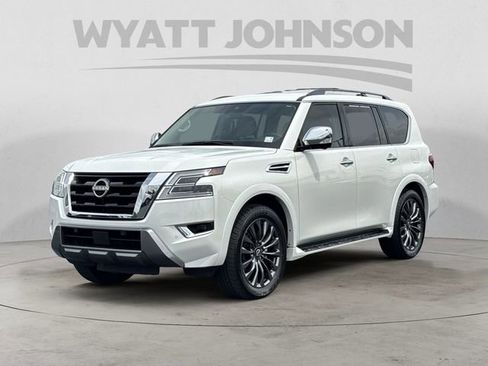 Used 2024 Nissan Armada Platinum w/ Captain's Chairs Package AWD/4WD image 1