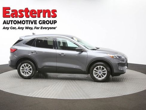 Used 2022 Ford Escape SE w/ Cold Weather Package image 42