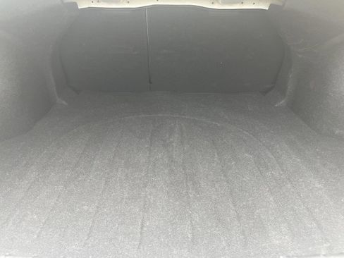 Used 2024 Hyundai Elantra Limited FWD image 32