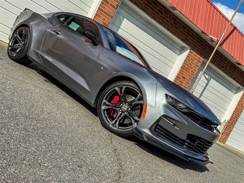 Used 2022 Chevrolet Camaro SS image 26
