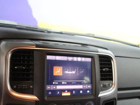 Used 2022 RAM 1500 Warlock AWD/4WD image 19