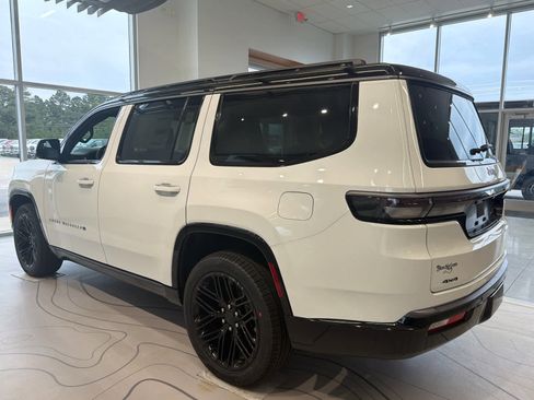 New 2026 Jeep Grand Wagoneer Limited AWD/4WD image 45